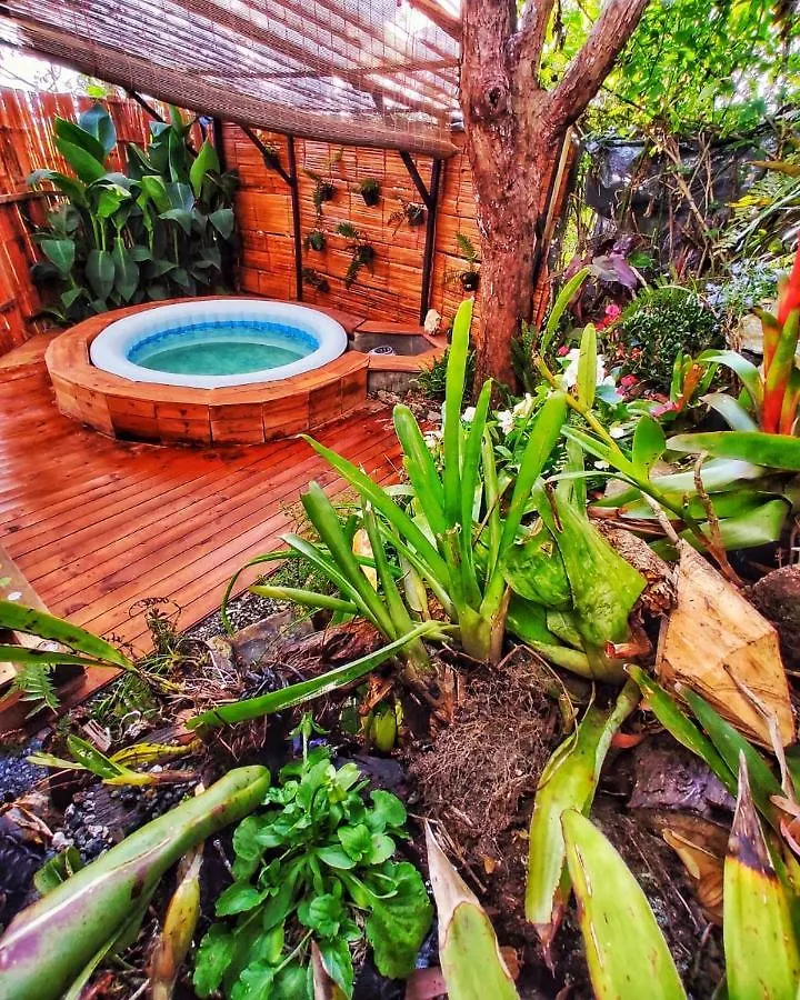Cabana Con Jacuzzi Jardin Esmeralda 0*, Medellin
